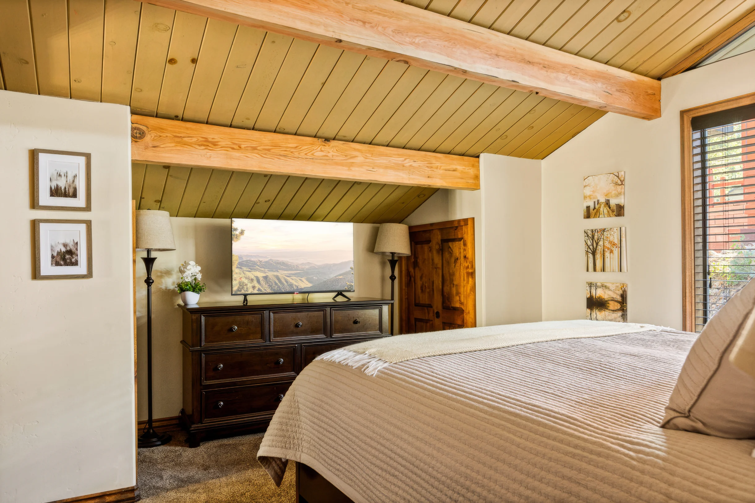 Treehouse Cottage A-Frame + Games + Spa + BBQ #32