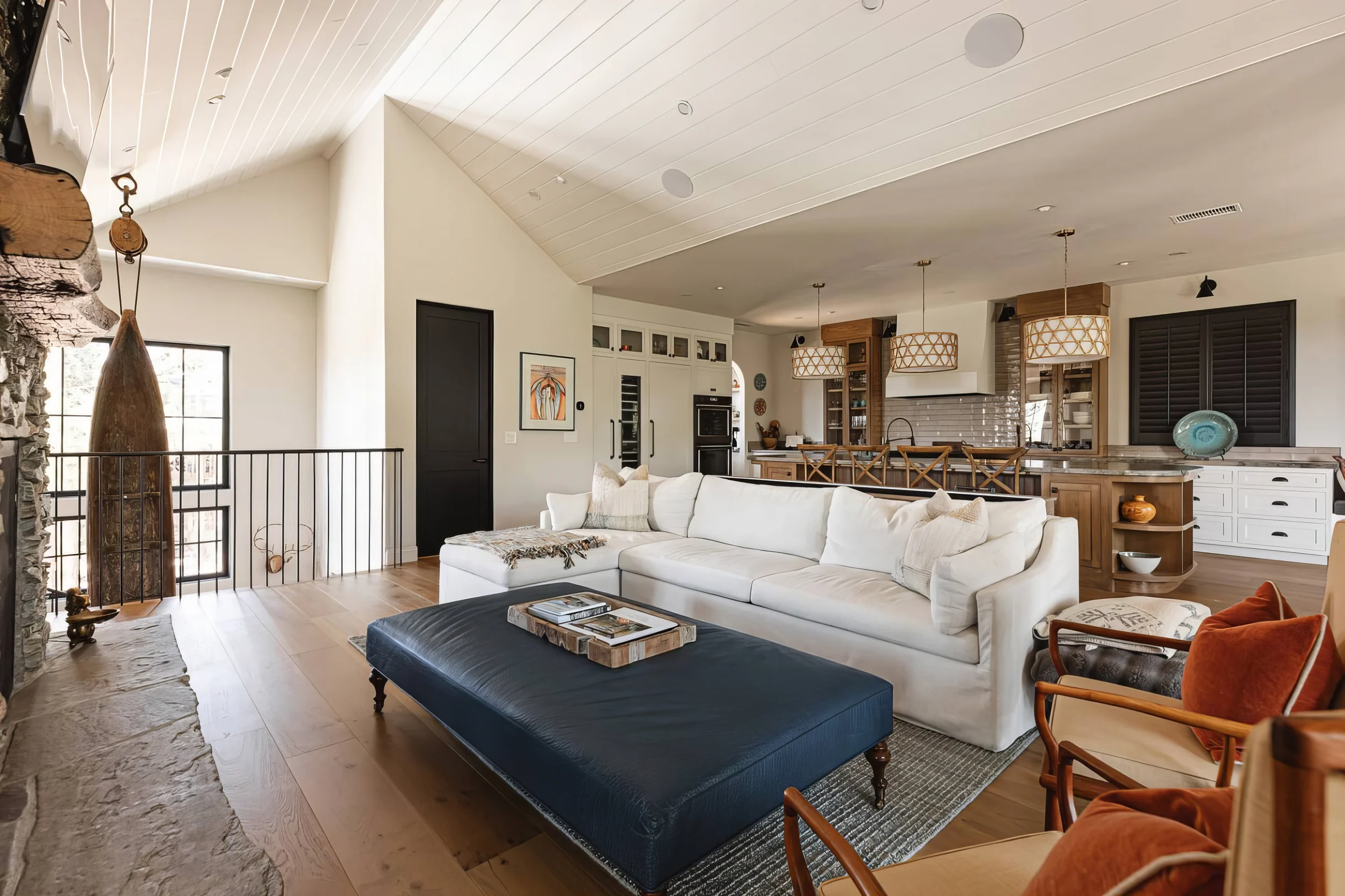 Custom Lux Cabin, Lake Views, Spa & Game Room #34