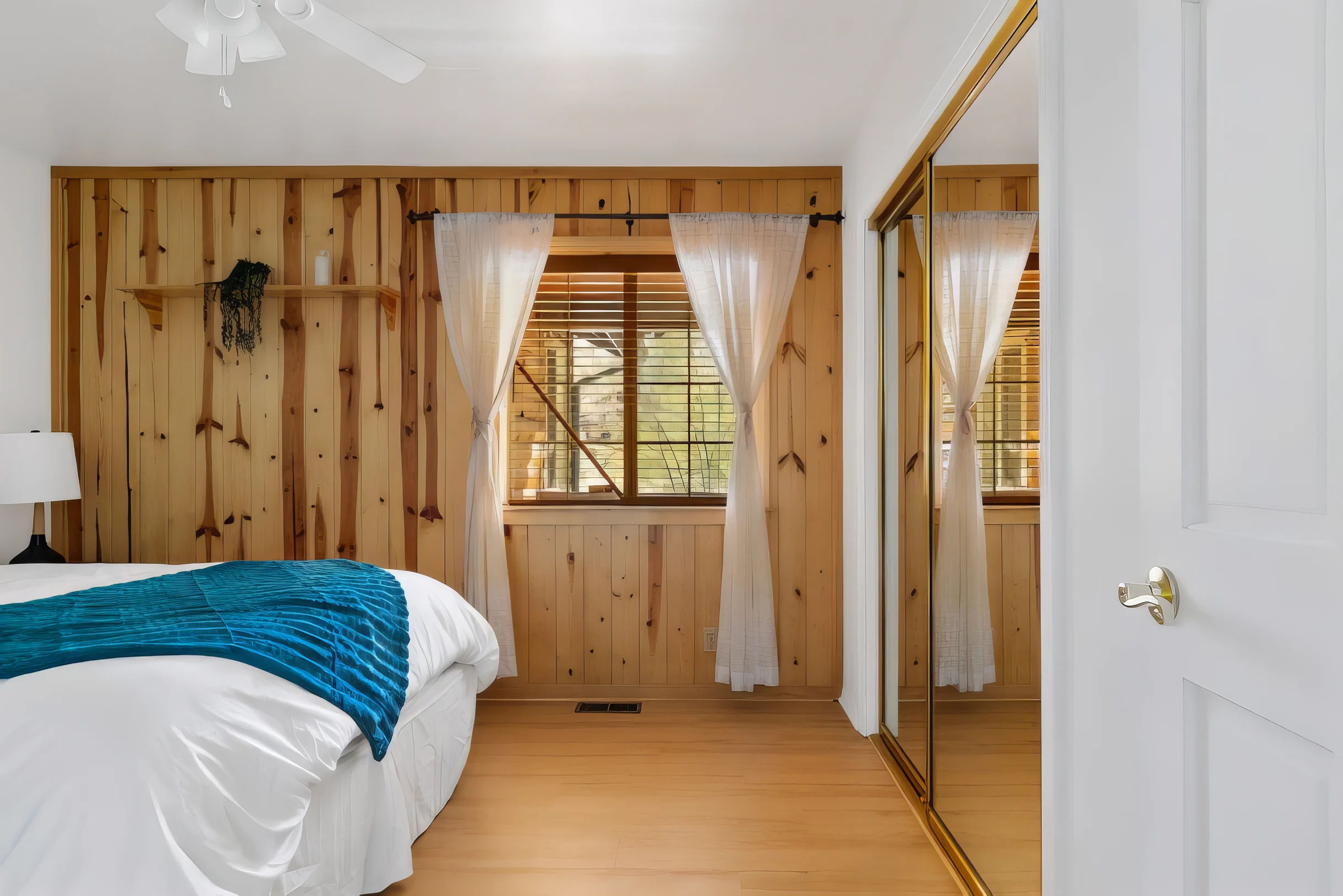 NAMU CABIN • Modern Chic Design • Spa & Gameroom #34