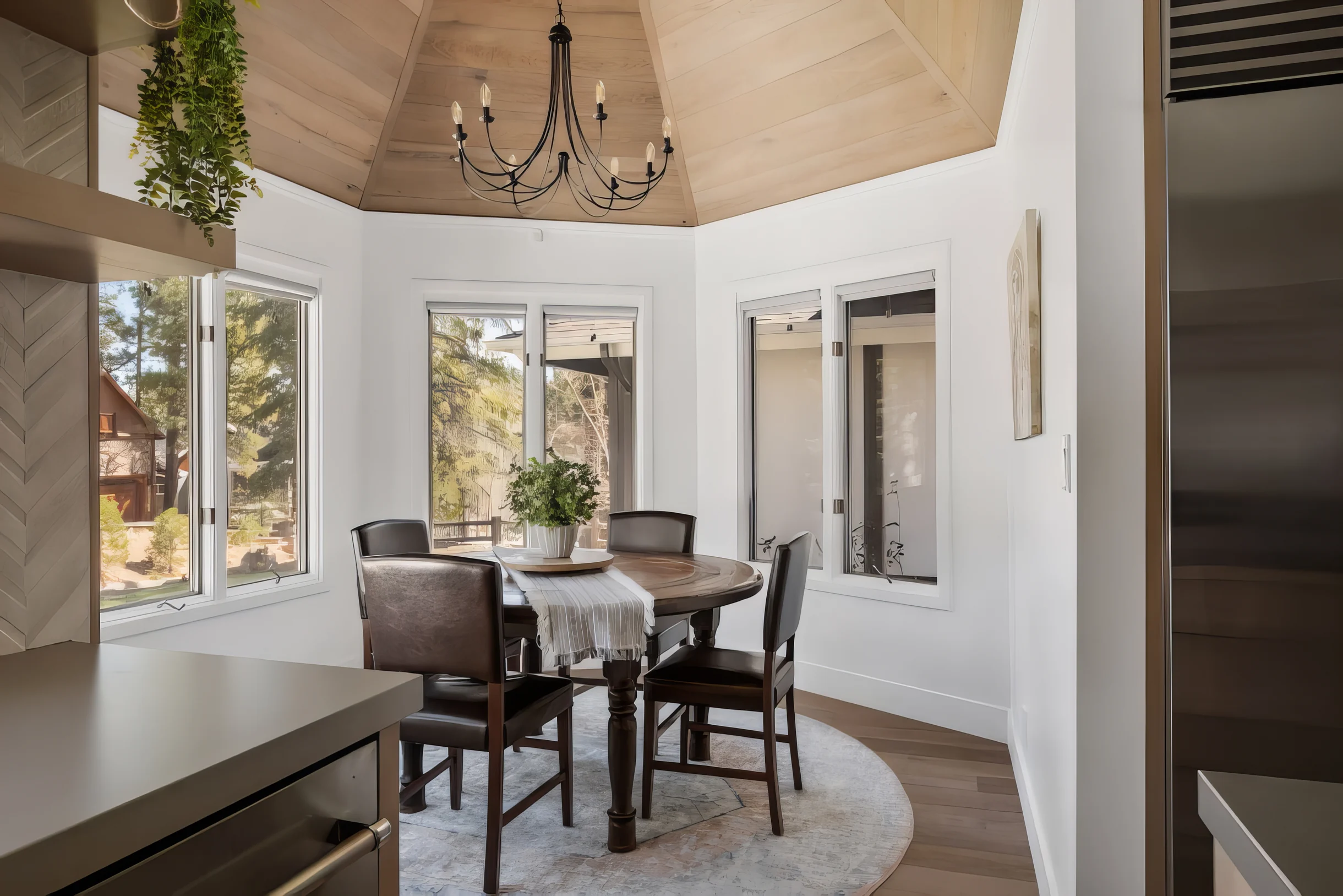 Modern Lodge Near the Ski Slopes, Hot Tub, Games #15