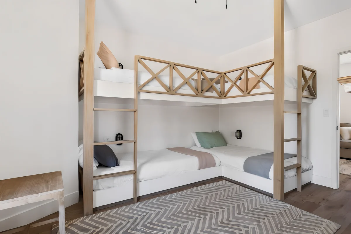 Bedroom 3 image