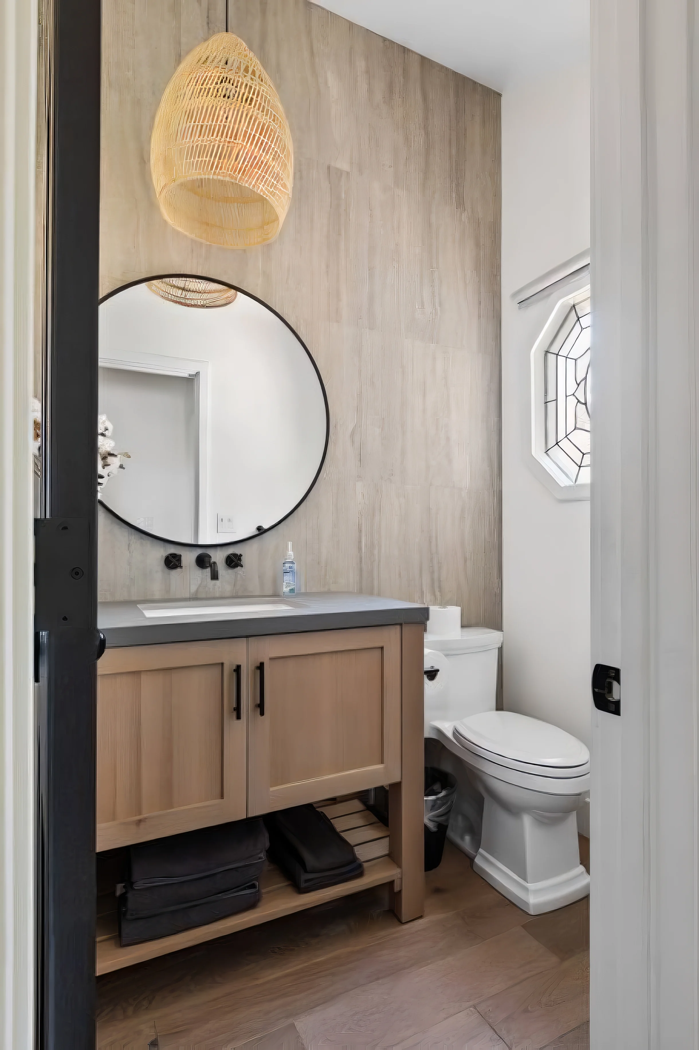 Modern Lodge Near the Ski Slopes, Hot Tub, Games #45