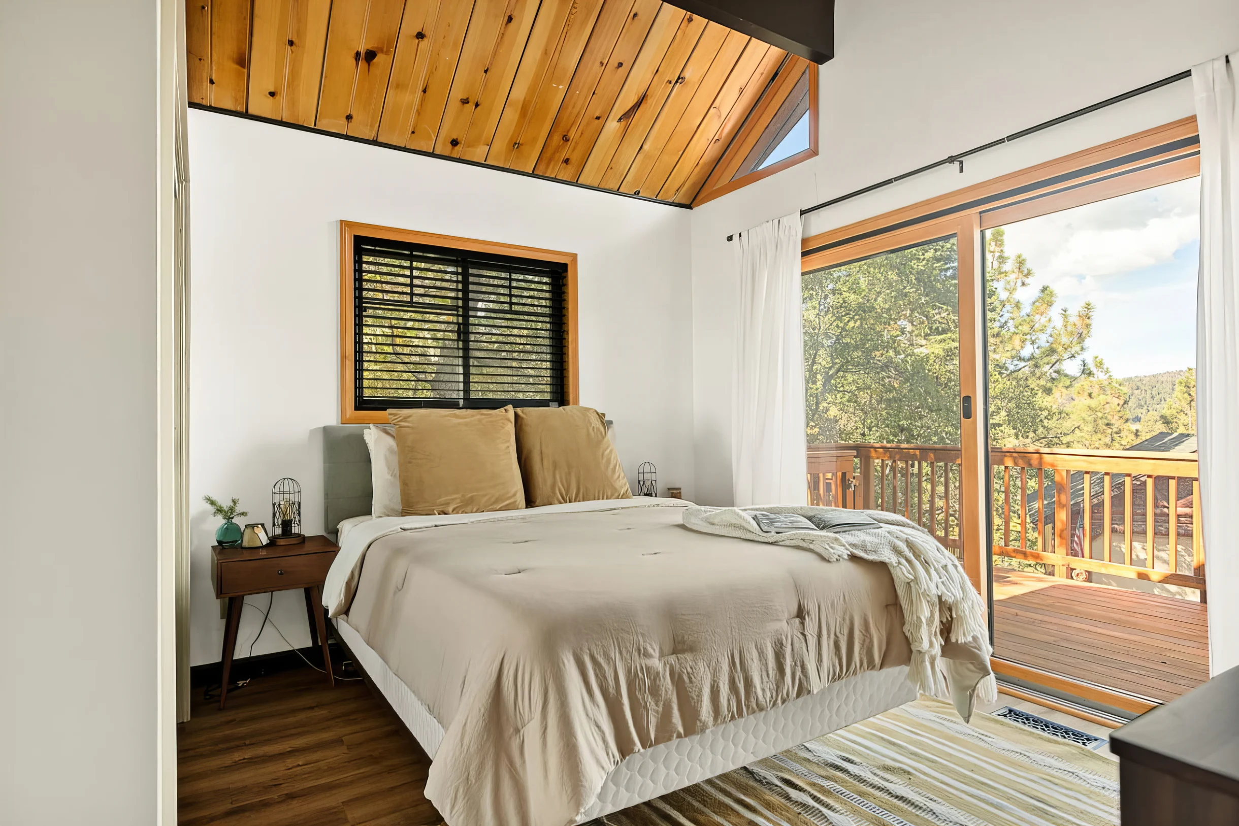 Soul Peak Mountain Cabin w/ Deck & Hot Tub #12