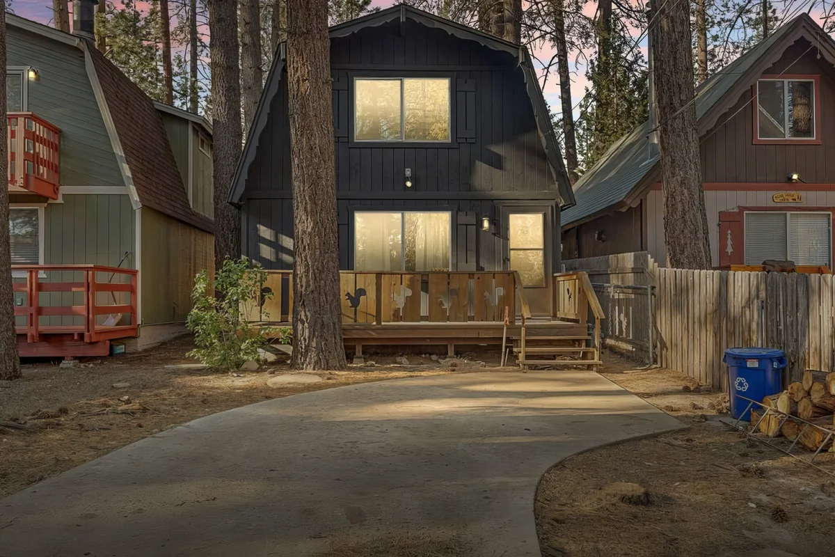 Nily's Squirrel Nest | Hot Tub and Fire pit
