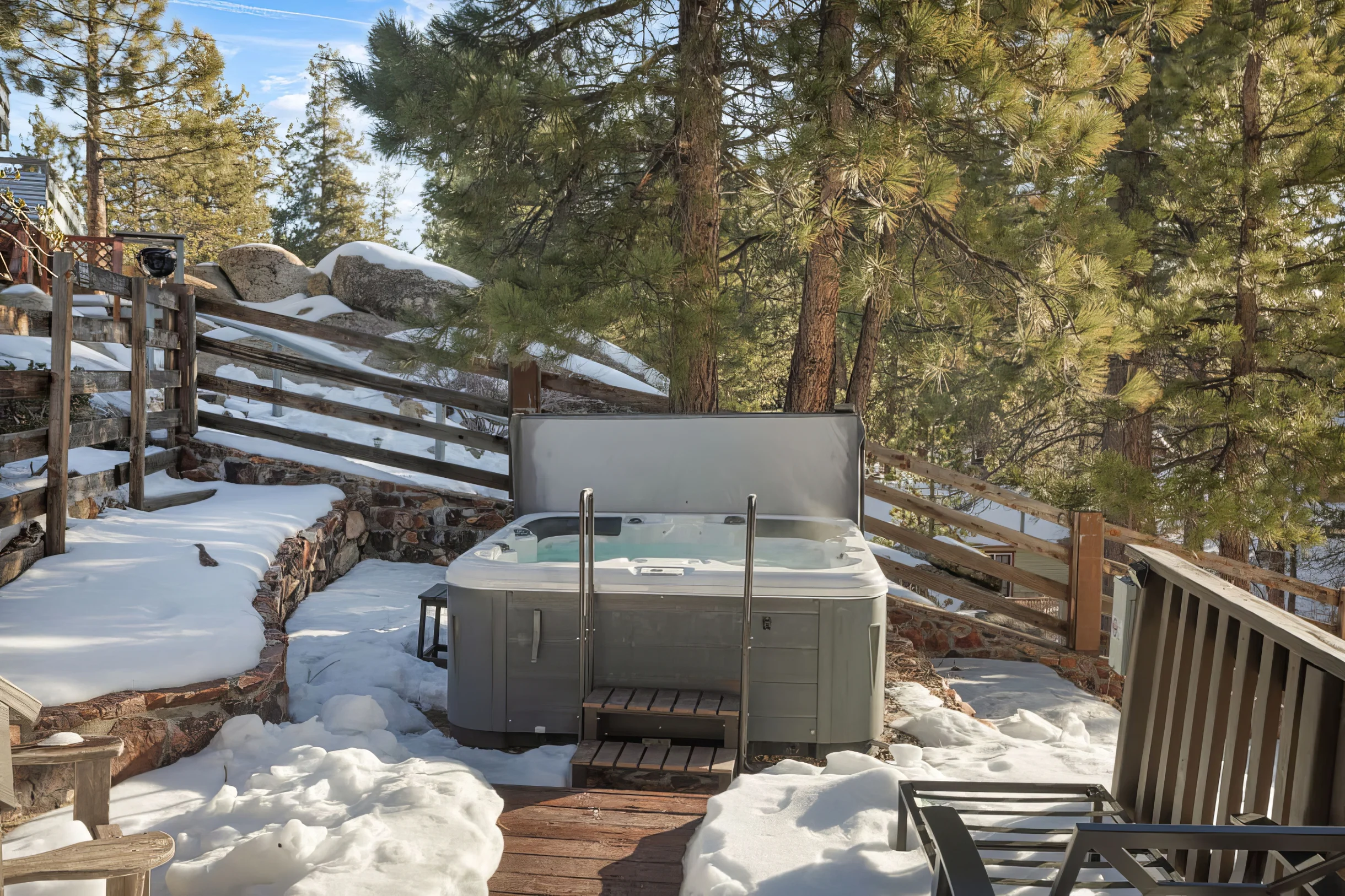 *NEW* Larks Modern Nest | Near Lake, Spa & Arcade #15