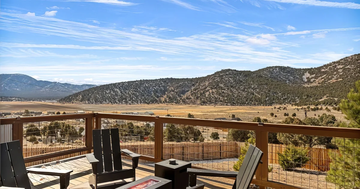 Golden View on Yoga Deck | Hot Tub & Firepit #16