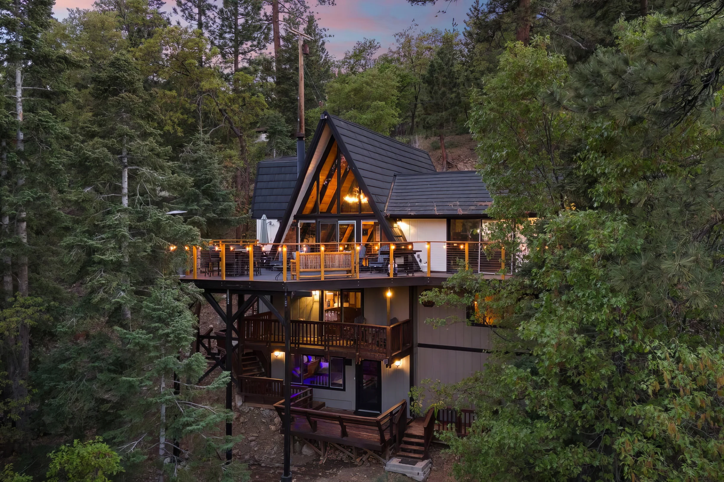 A Frame Slope Chalet |Mountain Views and Hot Tub #43