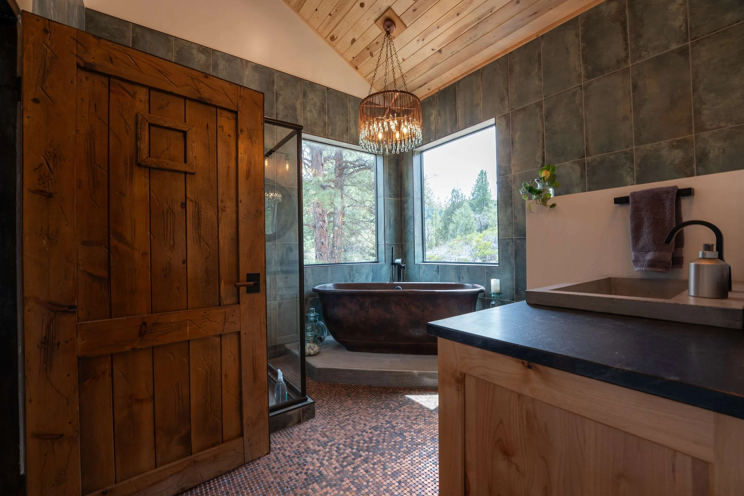 Black Copper Cabin #68