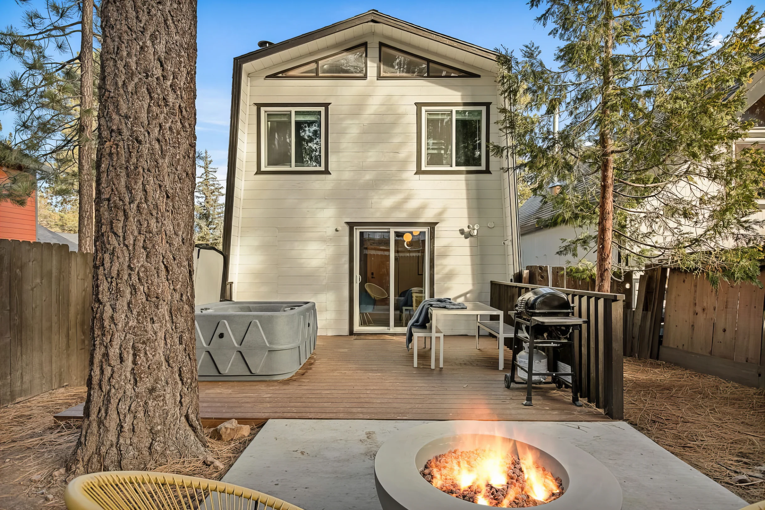 Hearthmoon Haven w Fire Pit Near Village & SPA #28