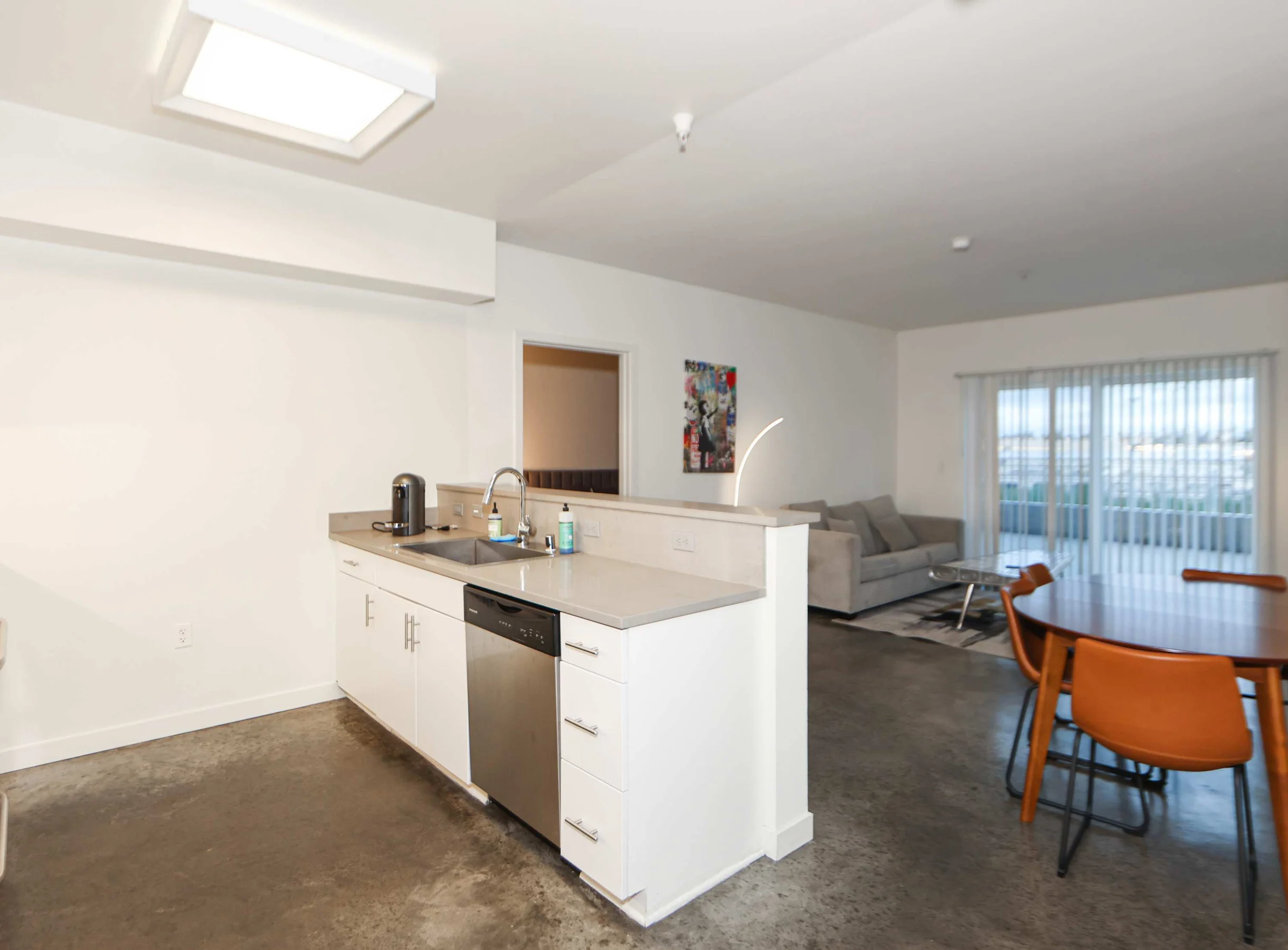 Wander Downtown Vista #15