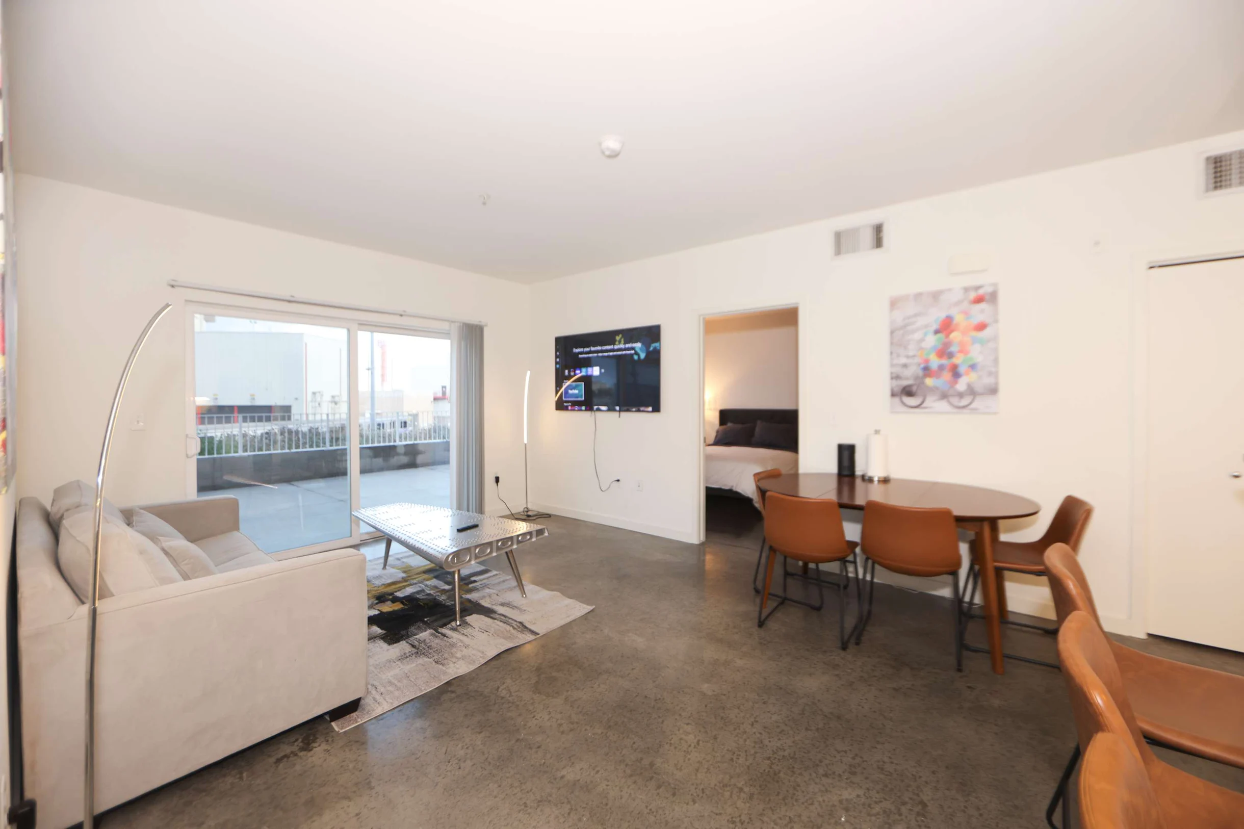 Wander Downtown Vista #12