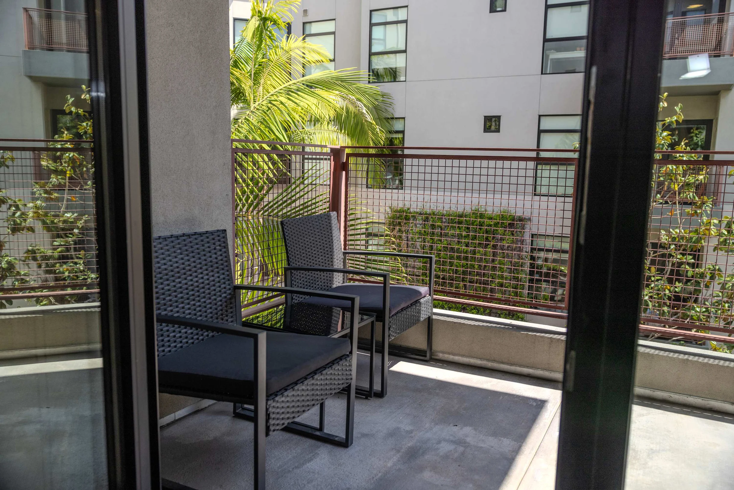 Wander Los Feliz Estate #16