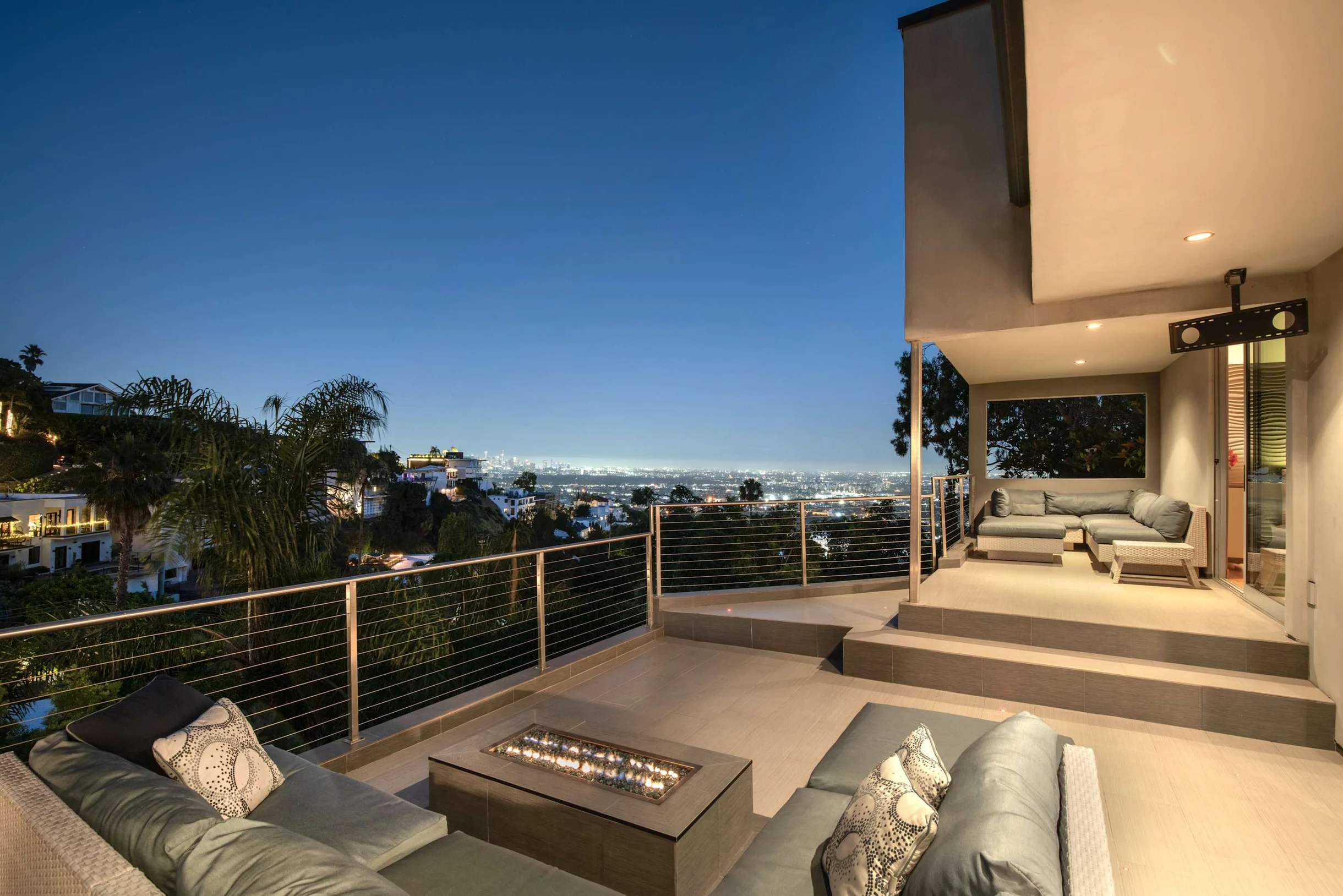 Wander Sunset Golden Hour #111