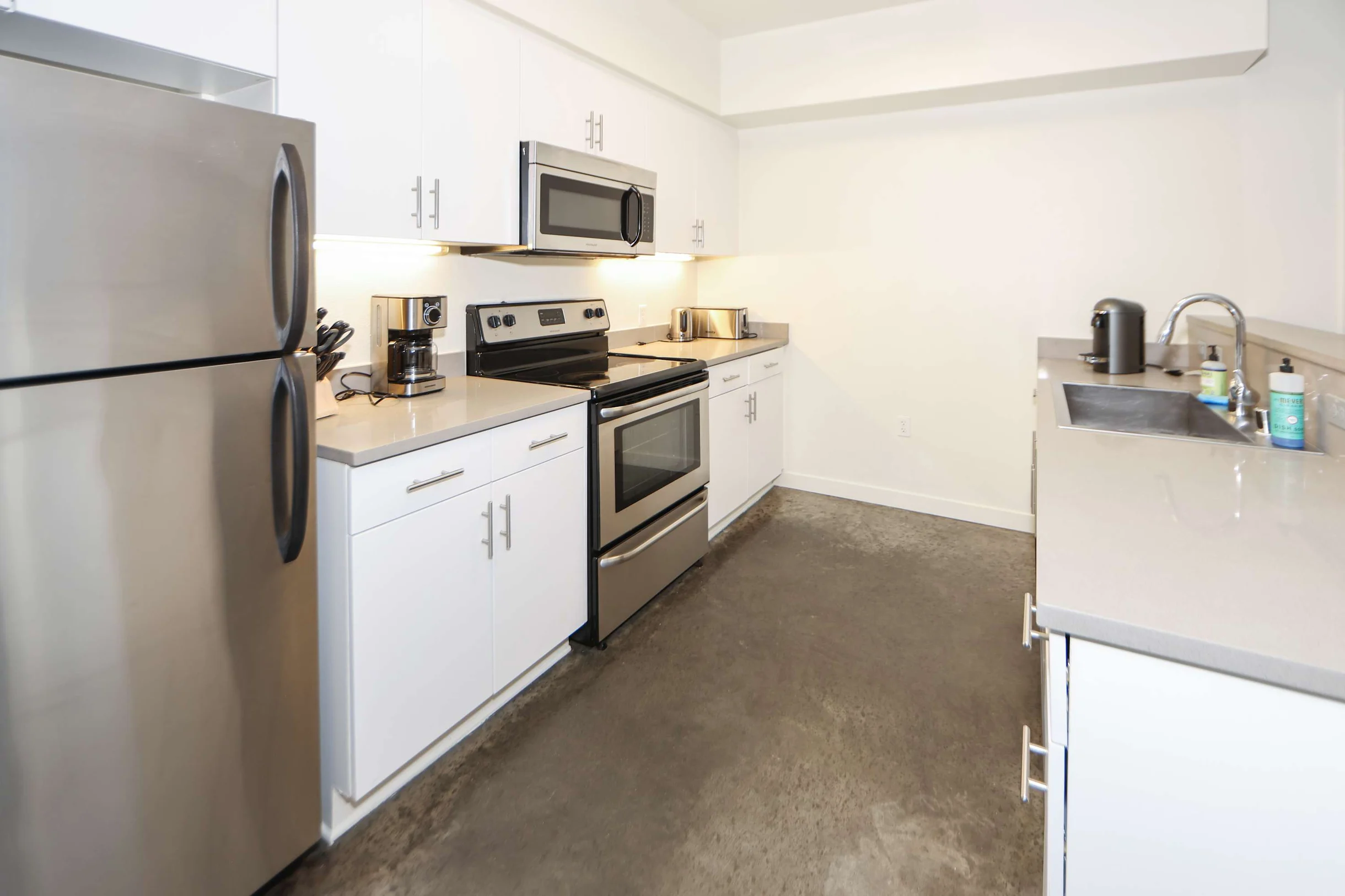 Wander Vernon Rails #8