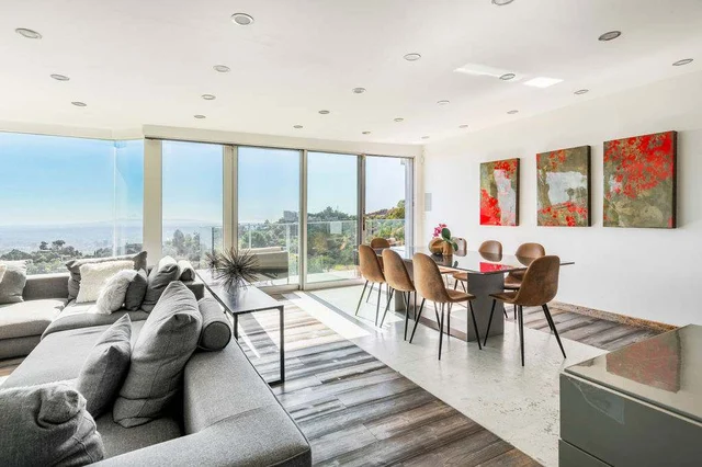 Wander Sunset Tower Glow #16