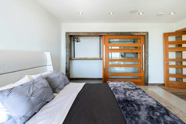 Wander Sunset Tower Glow #65