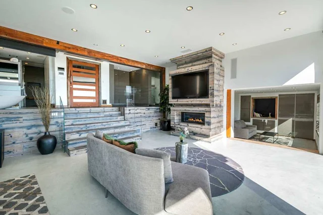 Wander Sunset Tower Glow #20