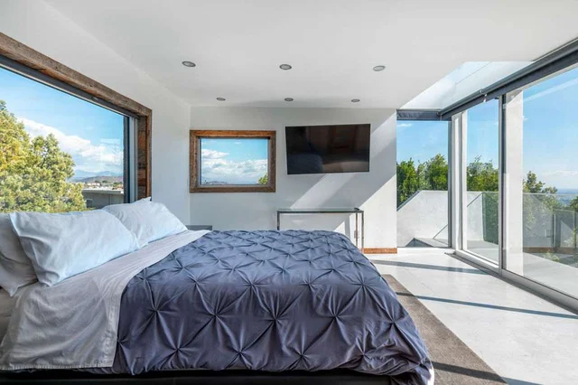 Wander Sunset Tower Glow #55