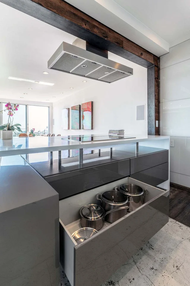 Wander Sunset Tower Glow #66