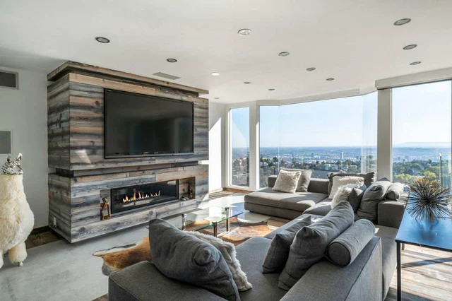 Wander Sunset Tower Glow #22