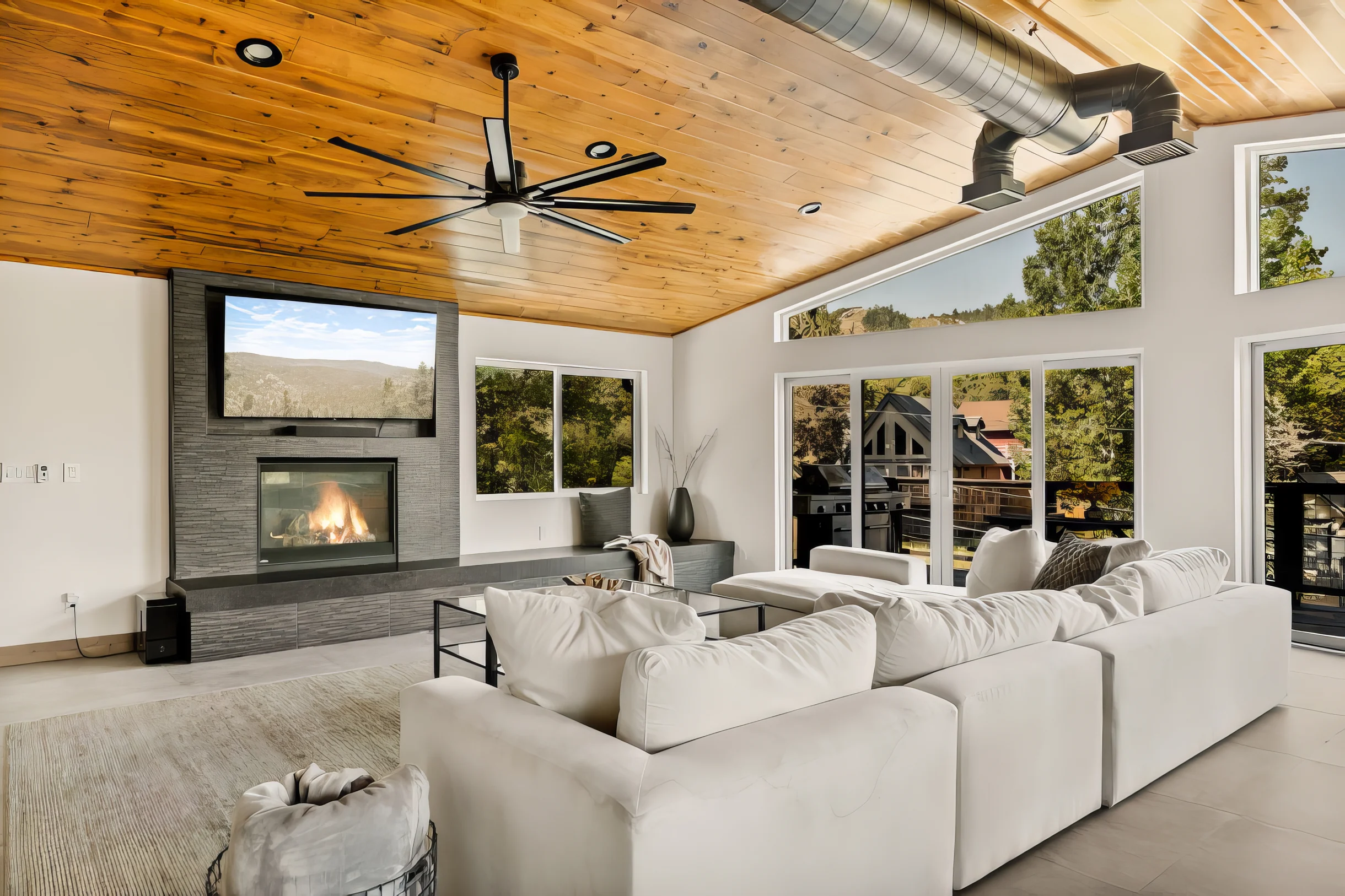 Urban Manor, Walk 2 Bear Mtn & Hot Tub w Firepit #3