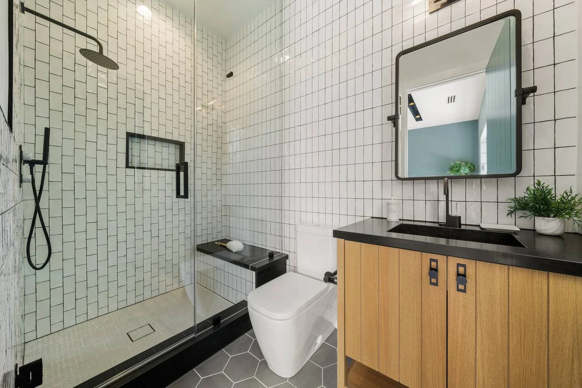 Wander Valley Village Glow #13