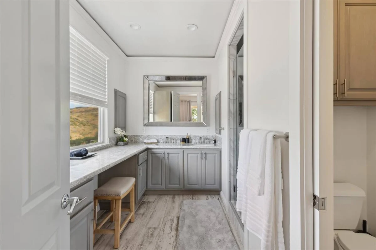 Wander Castaic Valley #25