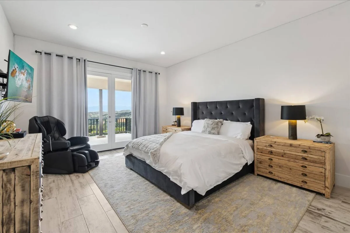 Wander Castaic Valley #7