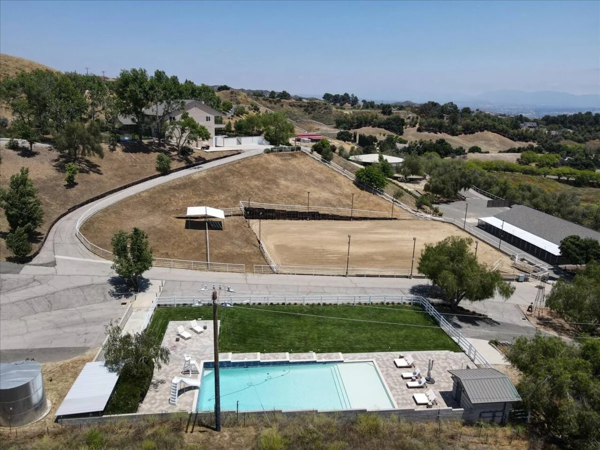 Wander Castaic Valley #18