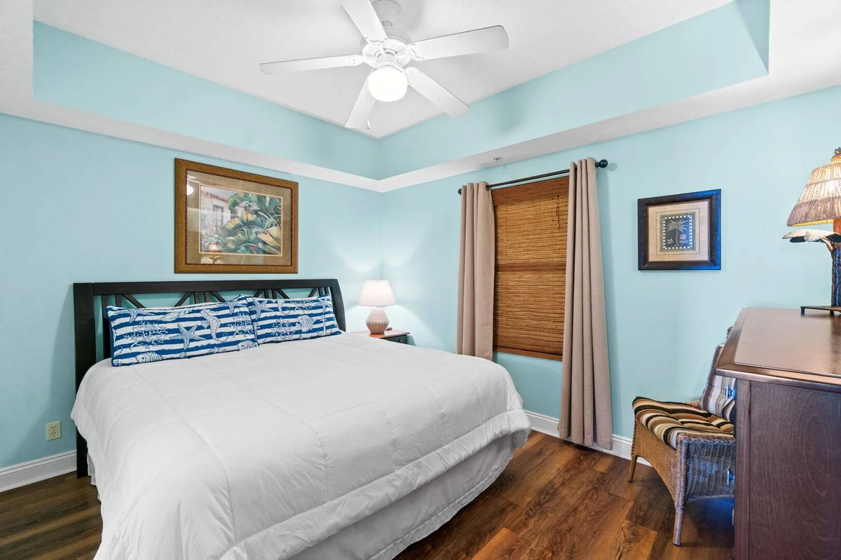 Bedroom 1 image 1