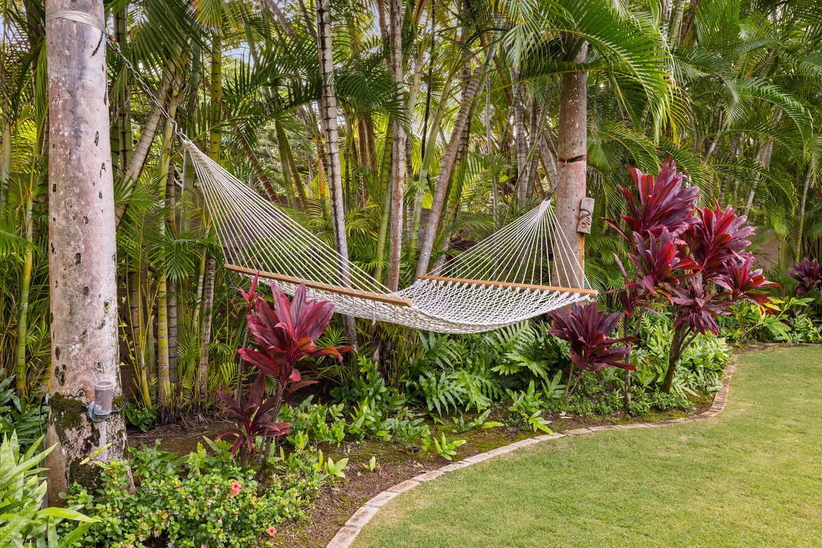 Hale Maluhia Lanikai — Private Pool, Three En-Suite Bedrooms property photo 4