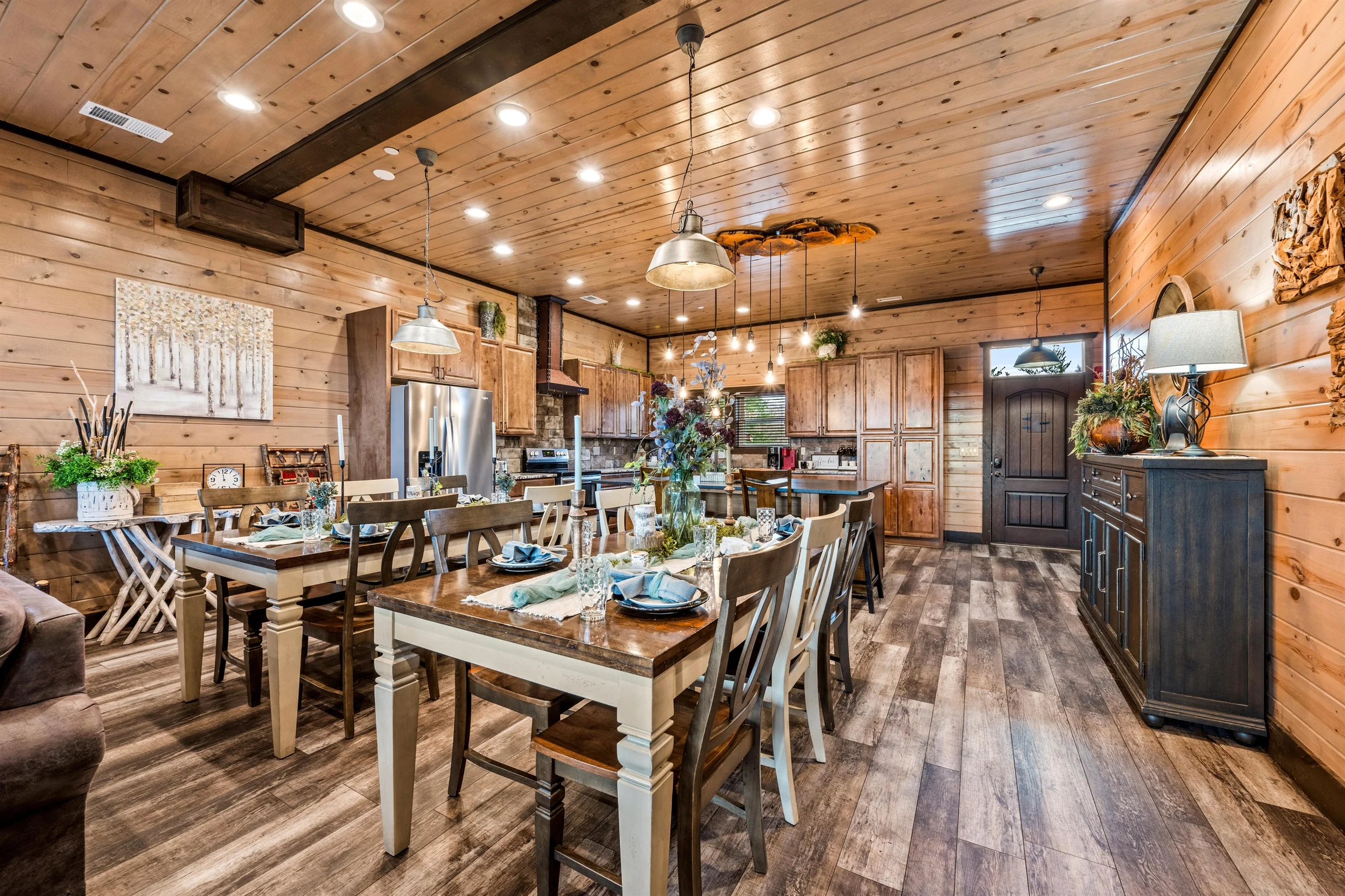 Majestic Pines Lodge #45