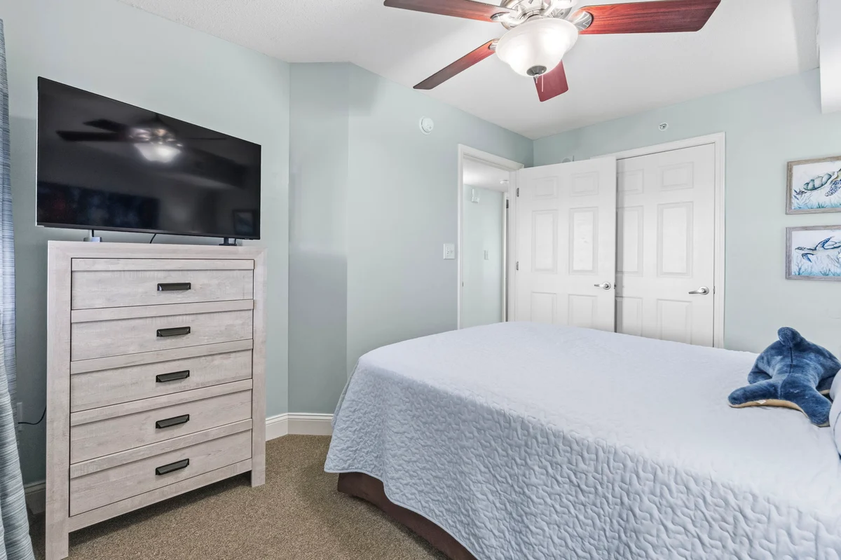 Luxury 3BR Oceanfront Penthouse w/ Lazy River #49