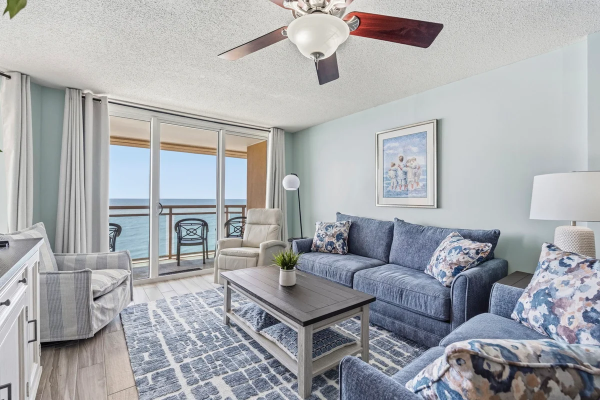 Luxury 3BR Oceanfront Penthouse w/ Lazy River #41
