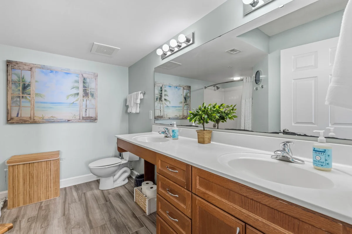 Luxury 3BR Oceanfront Penthouse w/ Lazy River #40