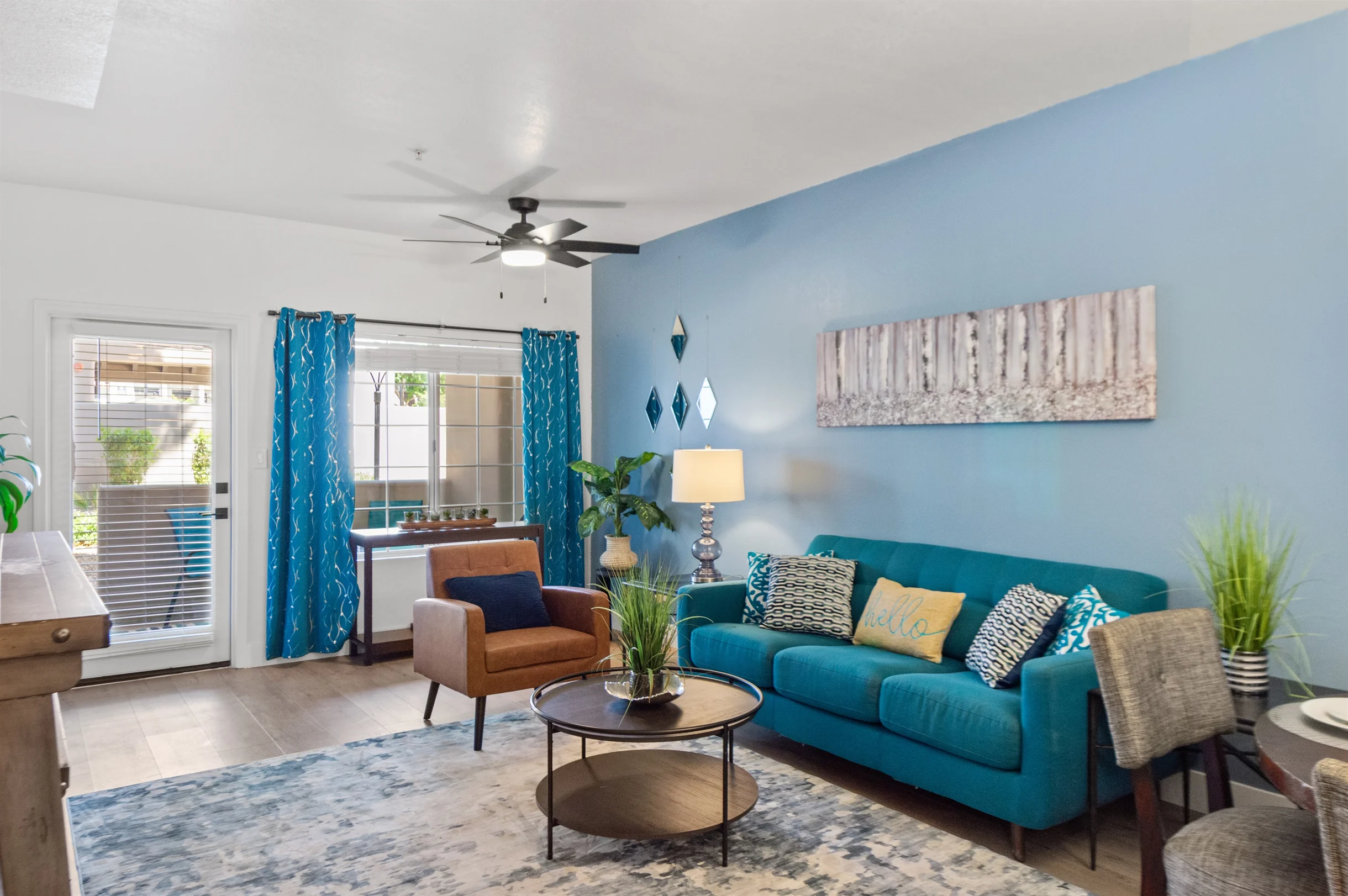 Condo in Scottsdale property photo 2