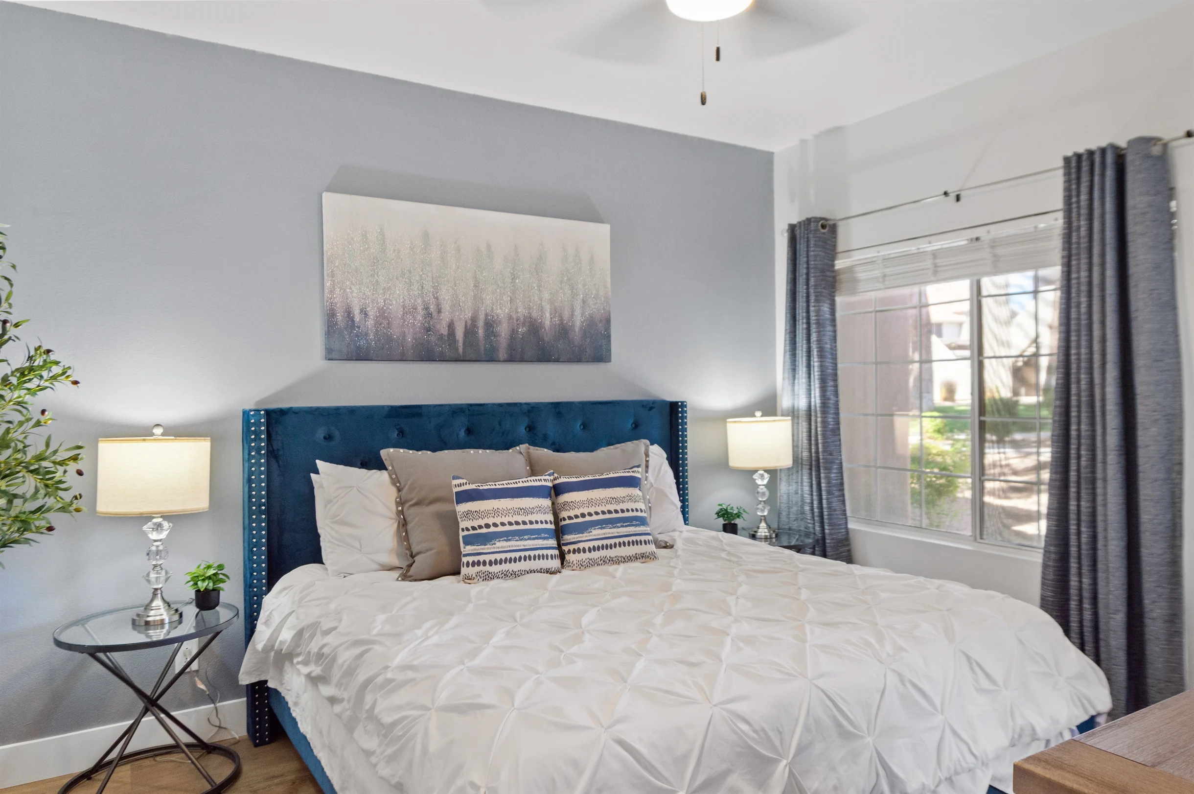 Condo in Scottsdale property photo 1