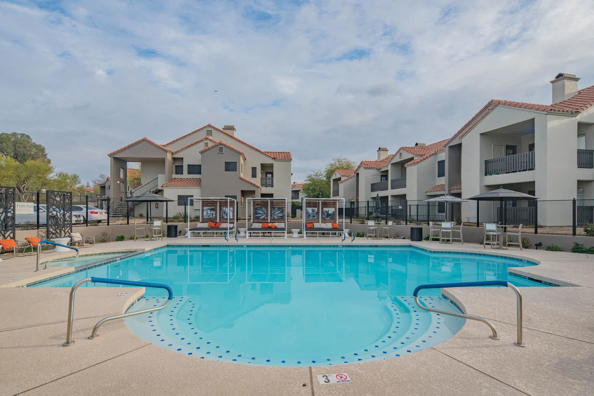 Condo in Scottsdale property photo 4