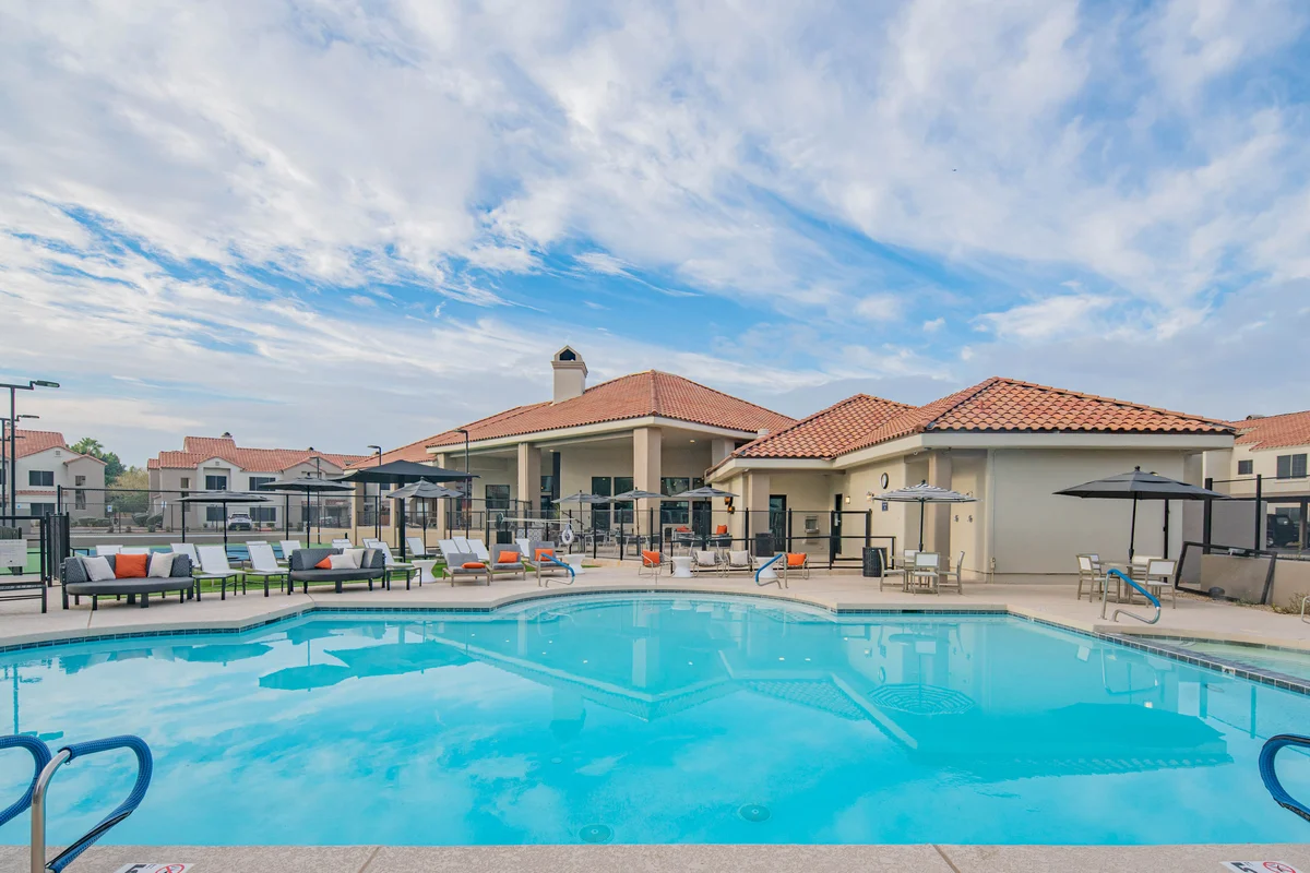 Condo in Scottsdale property photo 5