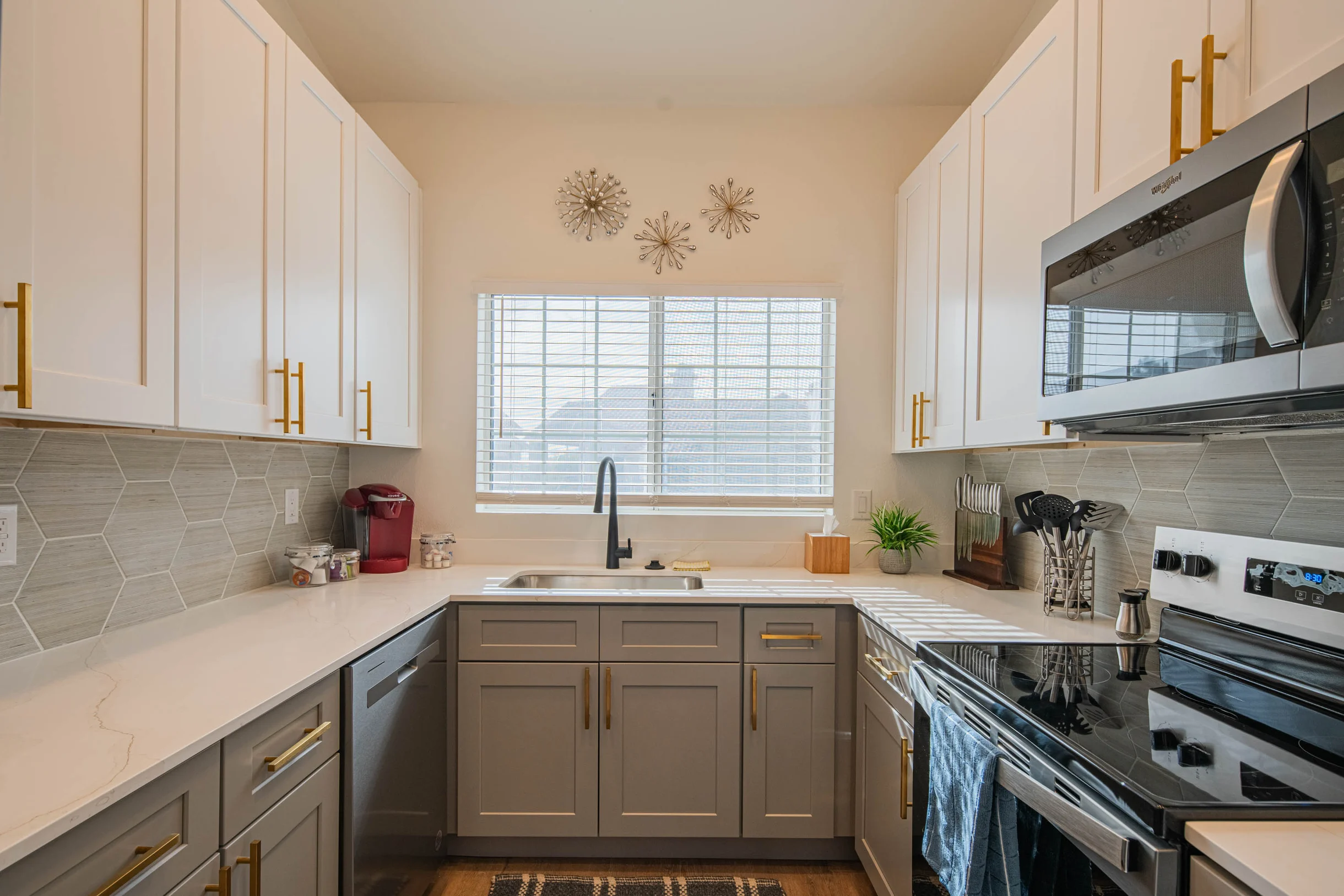 Apartment in Scottsdale property photo 4