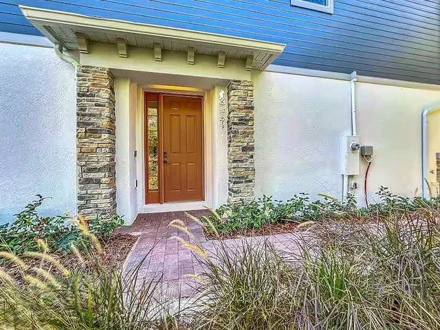 3001 Pilot House #16