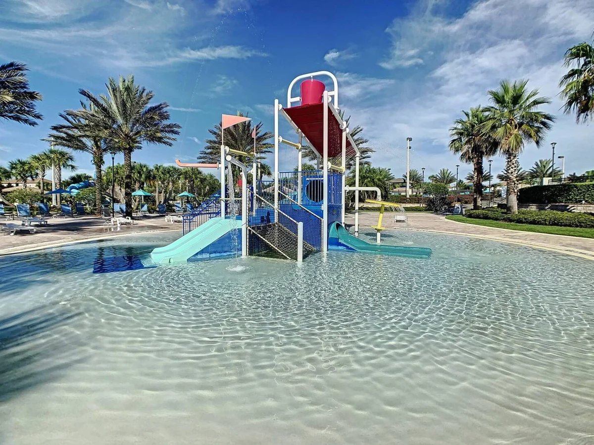 1027 Splash #38