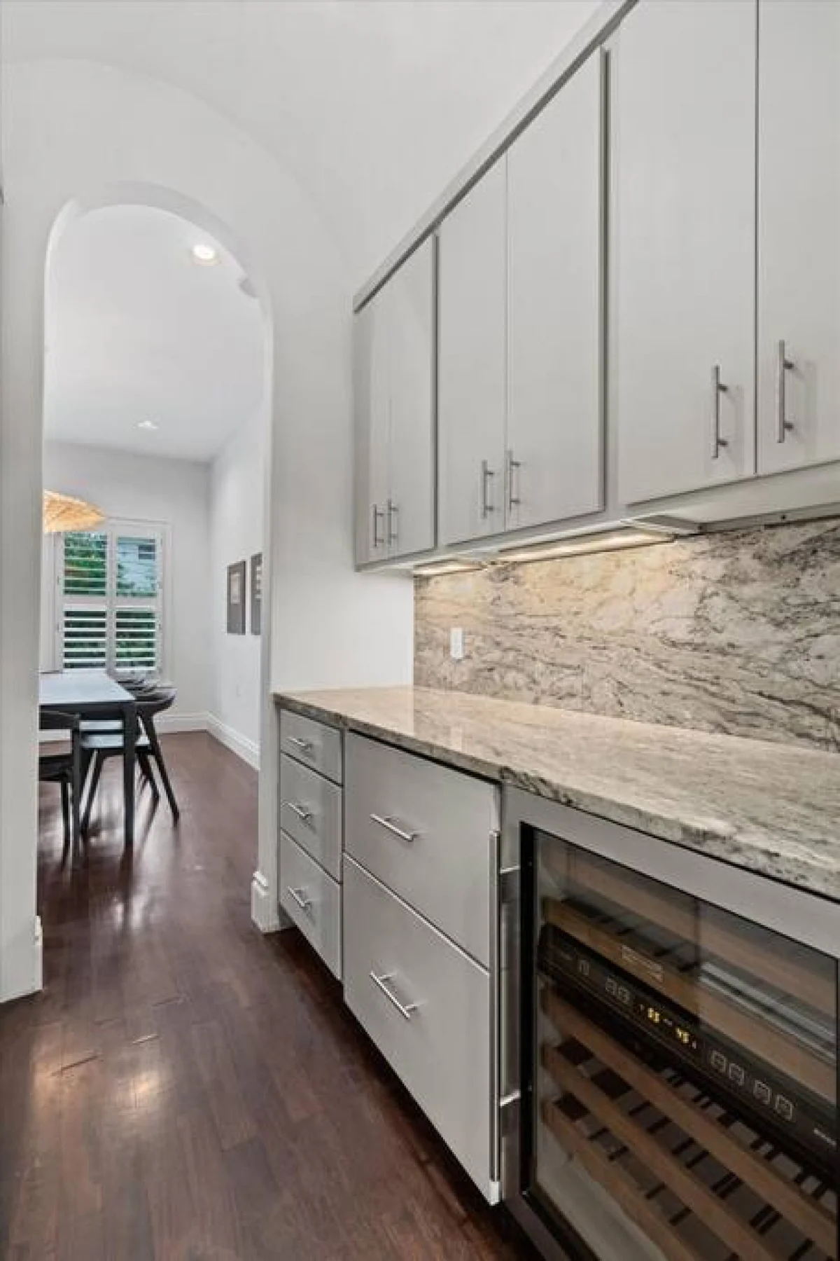Downtown Oasis : Heated Pool : Spa : Outdoor Living/Dinning : Game Room #110