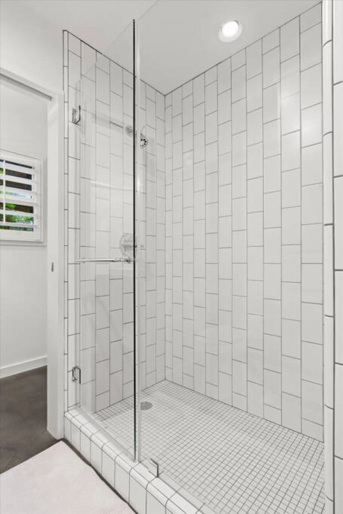 Downtown Oasis : Heated Pool : Spa : Outdoor Living/Dinning : Game Room #132