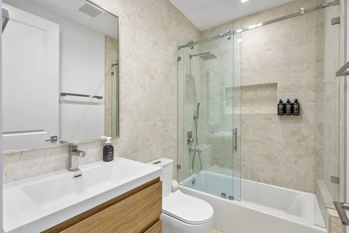 Brand new Villa with Pool/Jacuzzi/GameRoom #107