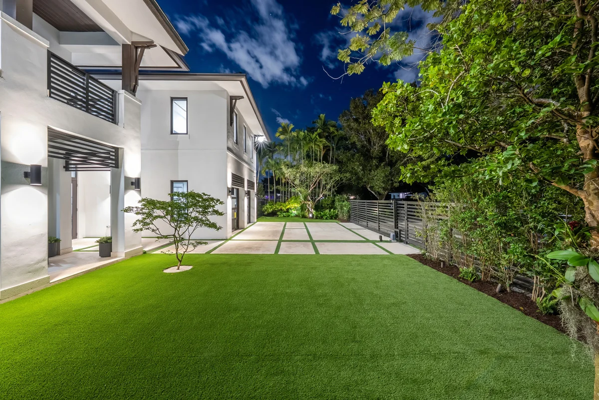 Brand new Villa with Pool/Jacuzzi/GameRoom #122