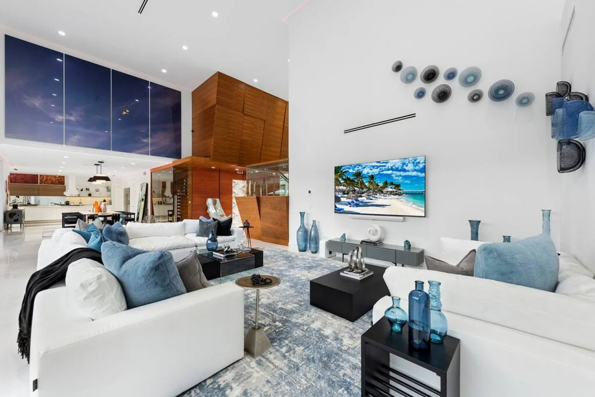 New Modern Estate, Pool / Jacuzzi / GYM / Media Room #122