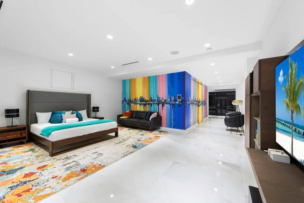 New Modern Estate, Pool / Jacuzzi / GYM / Media Room #149