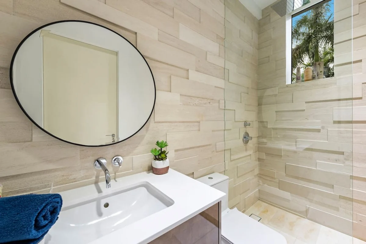 New Modern Estate, Pool / Jacuzzi / GYM / Media Room #132