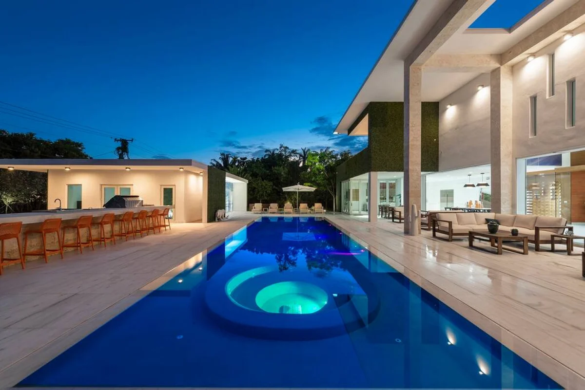 New Modern Estate, Pool / Jacuzzi / GYM / Media Room #133